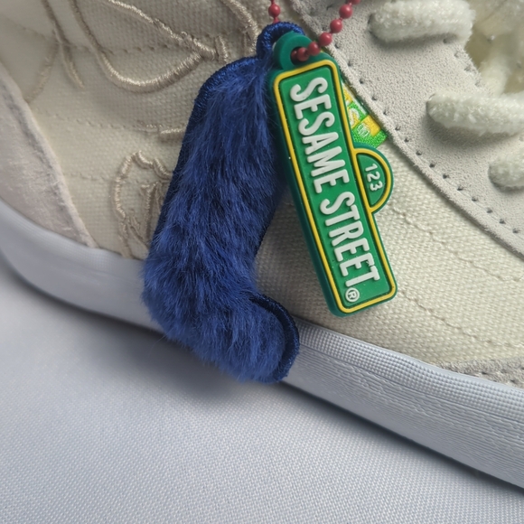 RARE Vans Sesame Street Special Edition men-5.5 women's 7 Lizzie A. - Picture 12 of 16